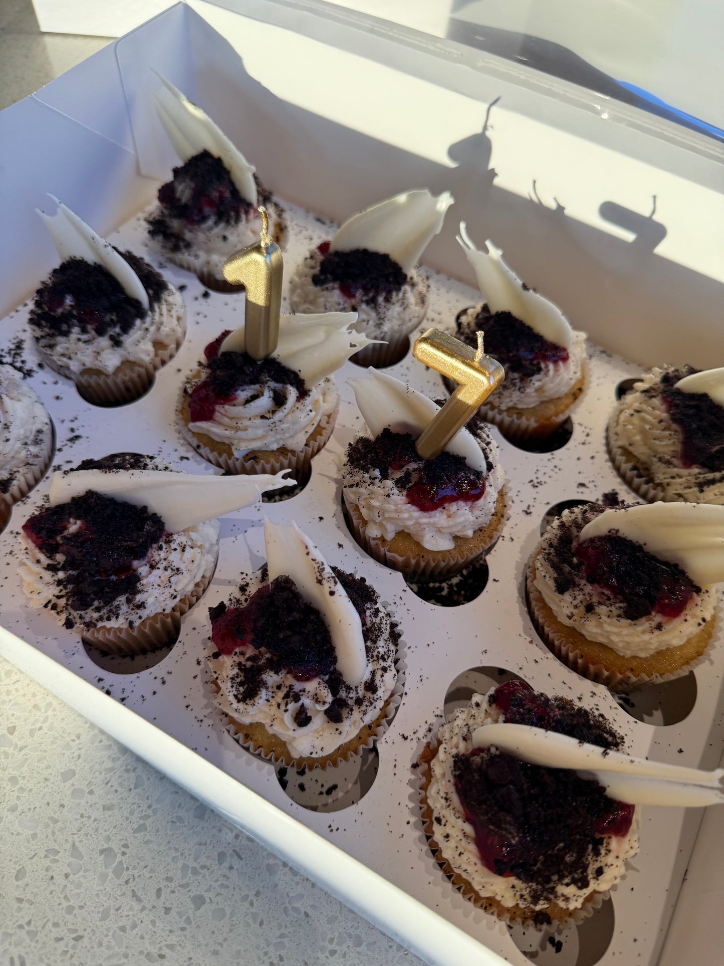Deluxe Gourmet Cupcakes