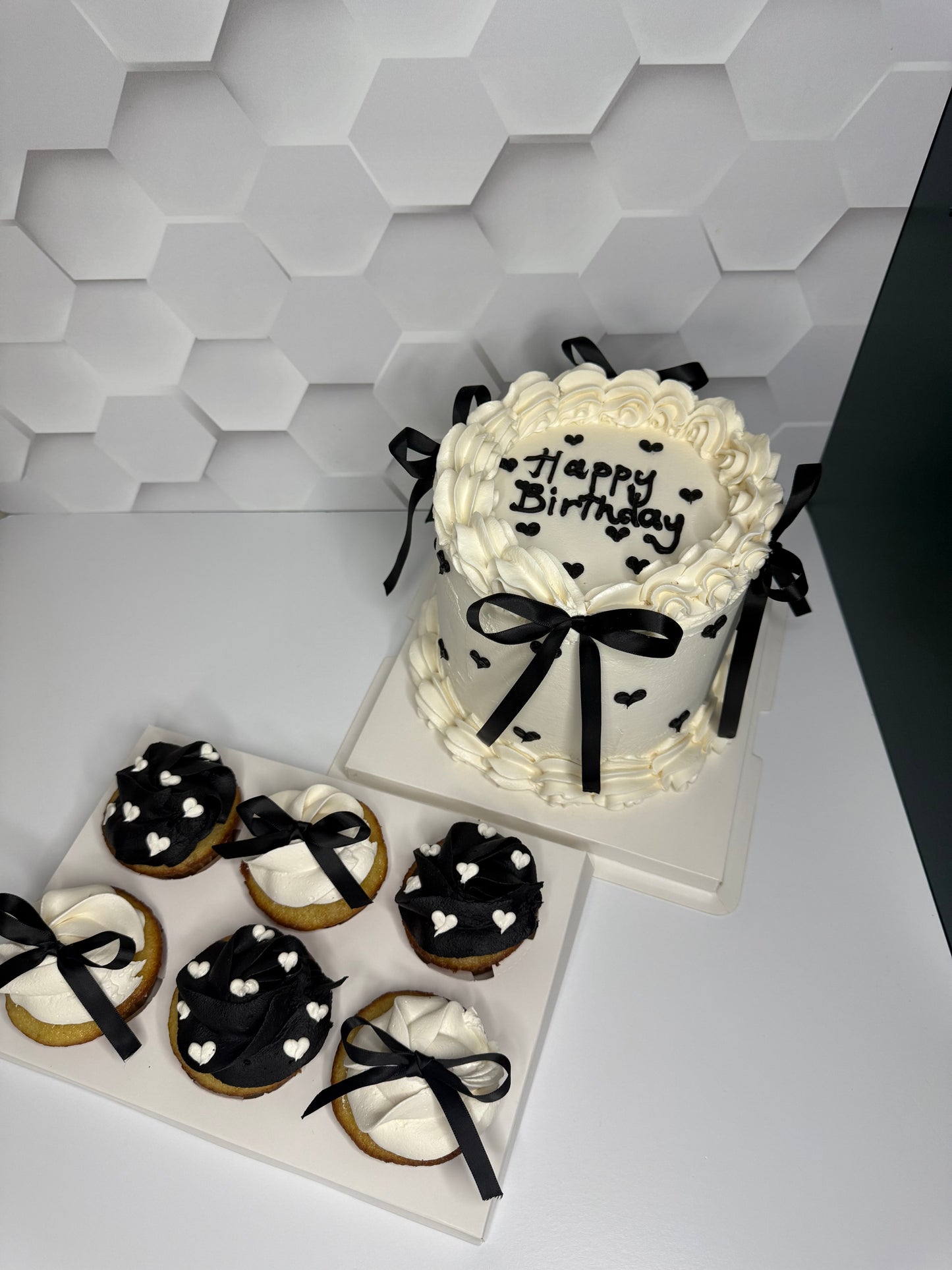Classic Gourmet Cupcakes